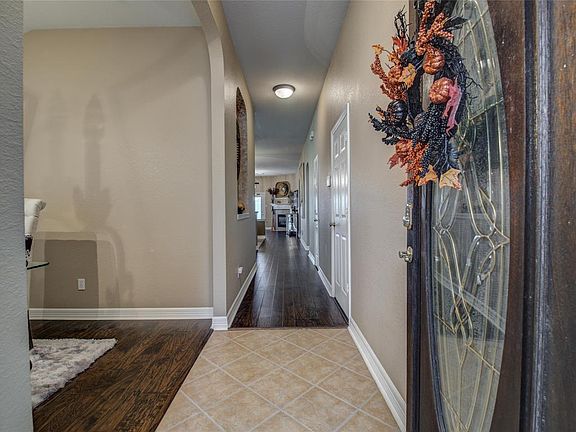 5th image of 1022 Cavern Brook Ln