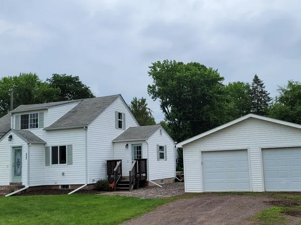 209 Main St W, Hinckley, MN 55037