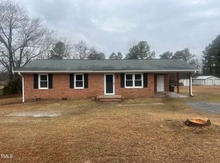 1166 Aquilla Rd, Benson, NC 27504