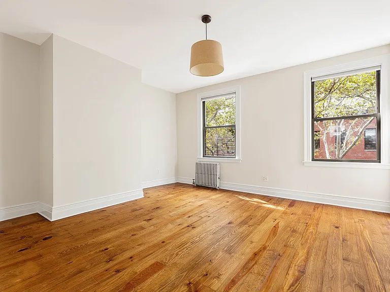 43 Douglass St #2 — Photo 3