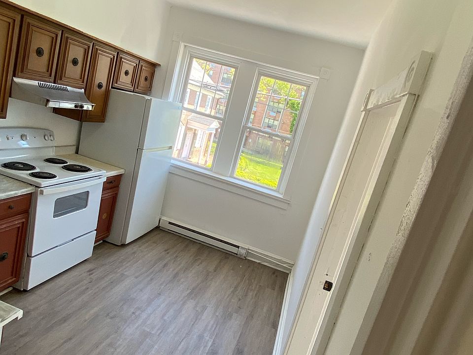 1st image of 196-198 E Broadway #11570875