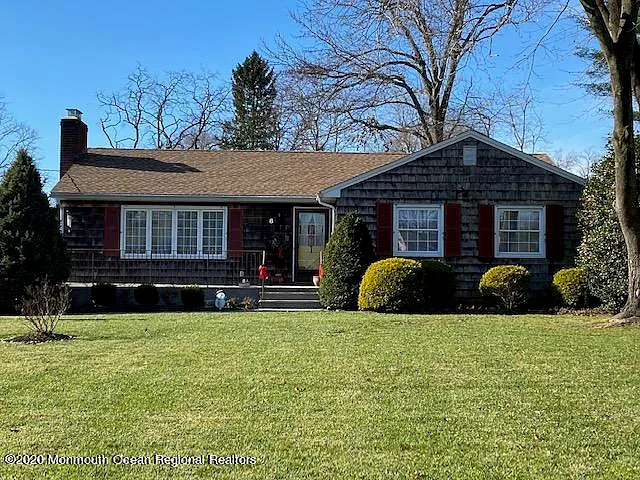 8 Spring Garden Rd photo 1