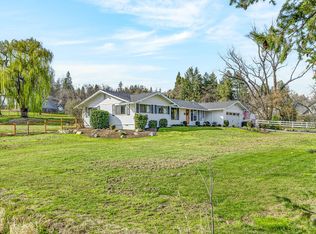 2331 Old Stage Rd, Central Point, OR 97502