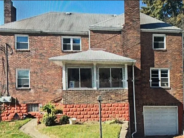 2819 Morlock St, McKeesport, PA 15132