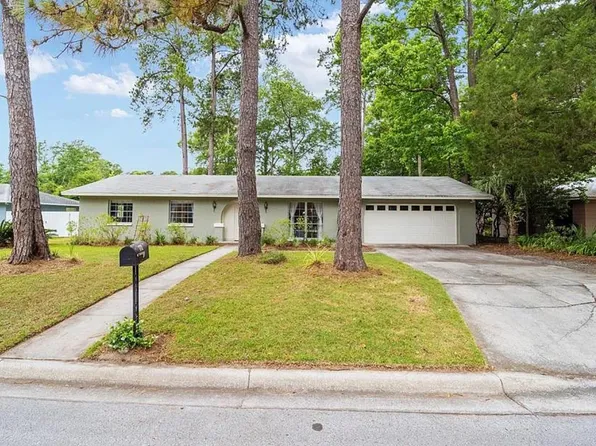 1712 NW 39th Ter, Gainesville, FL 32605