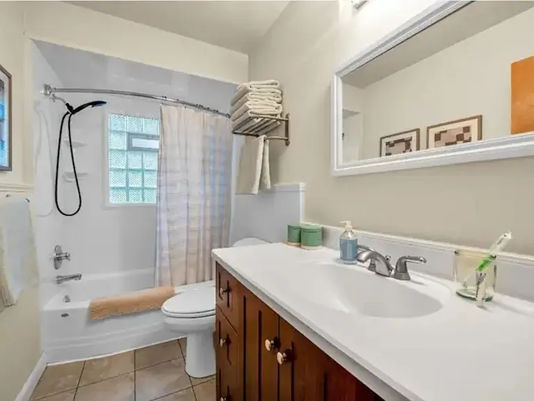 602 Midland Blvd — Photo 13