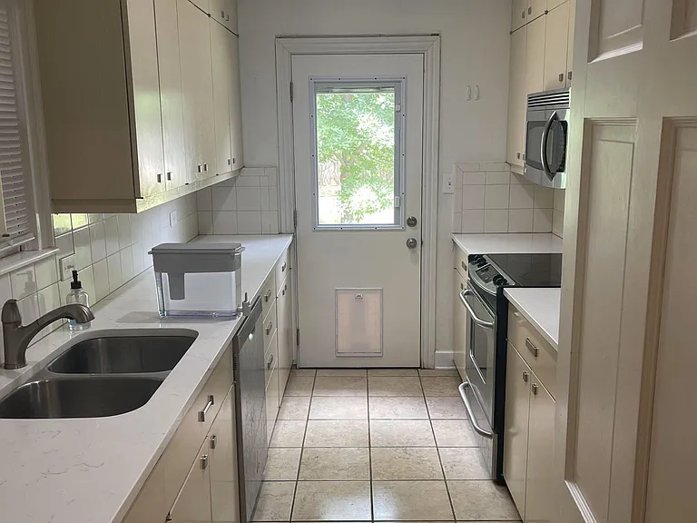 5627 Anita St — Photo 3