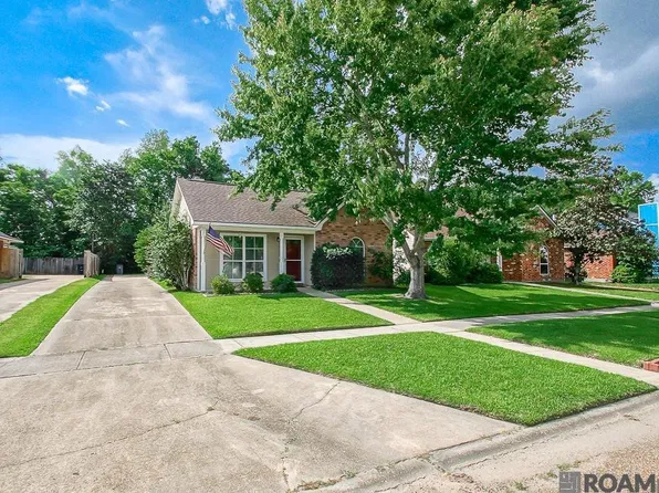 718 Hadley Dr, Baton Rouge, LA 70820
