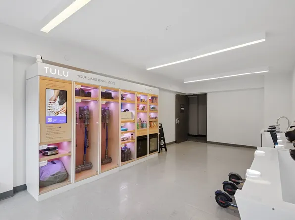 461 Dean Street image 13 of 22