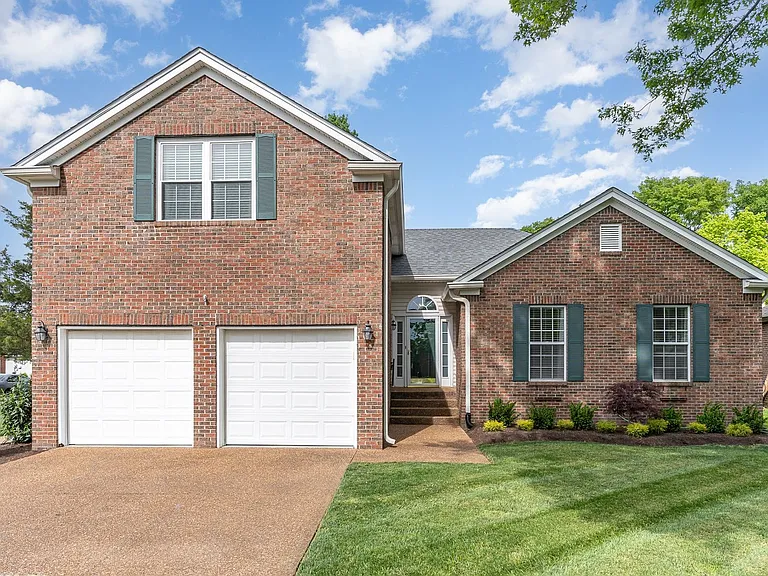 3196 Vera Valley Rd — Photo 1