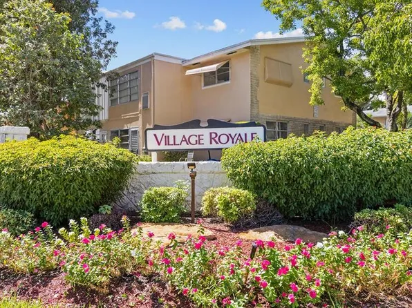 2102 NE 1st Way #103, Boynton Beach, FL 33435