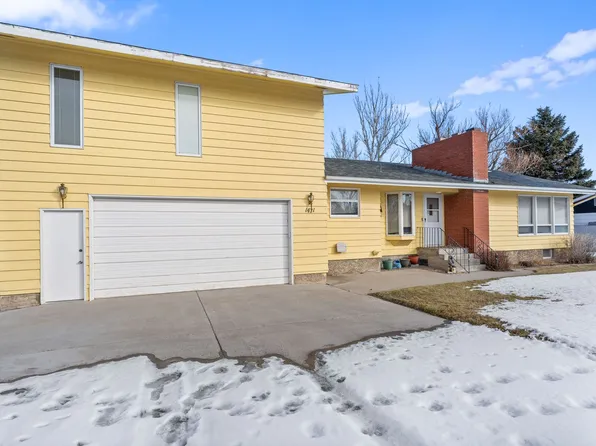 1471 Country Home Ln, Great Falls, MT 59405