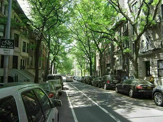 Rented by Luxor Homes & Investment Realty | media 30