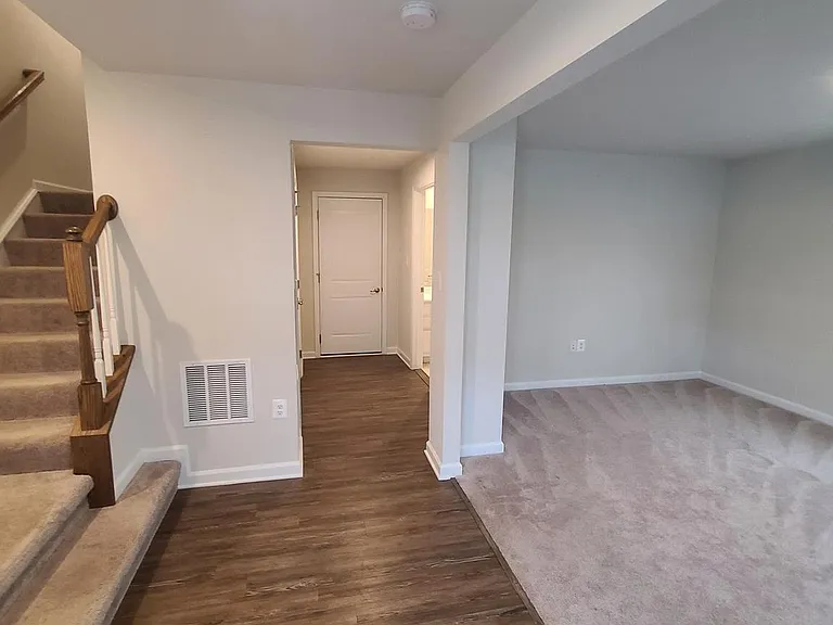 1006 Valley Run Dr — Photo 12