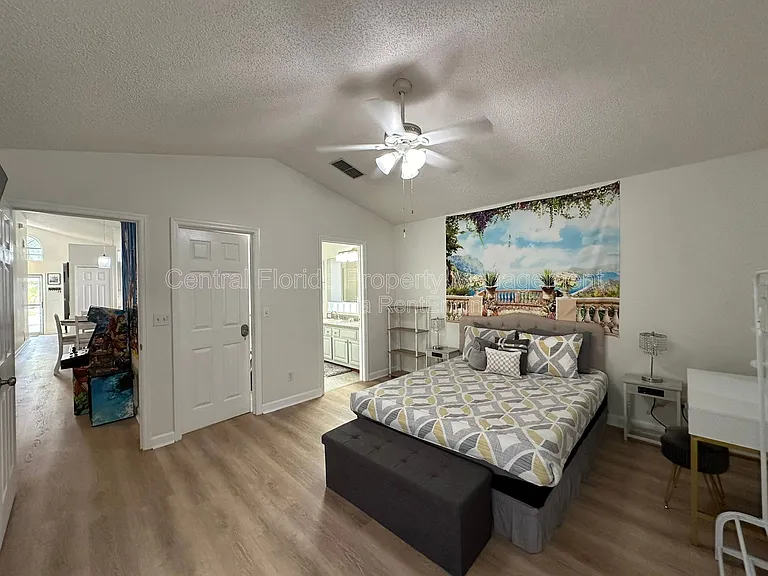1009 Lake Davenport Blvd — Photo 16