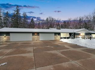 4450 W Parkway Blvd, Appleton, WI 54913