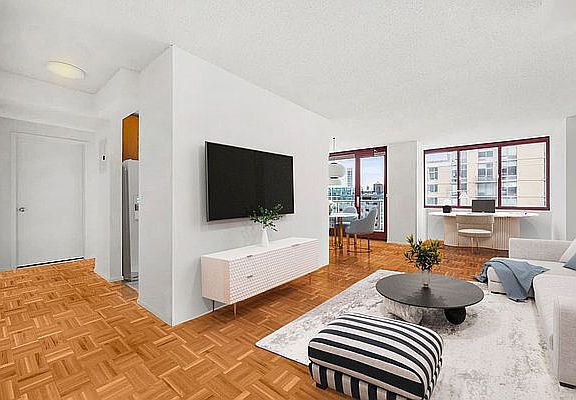 4th image of 474 48th Ave APT 27C