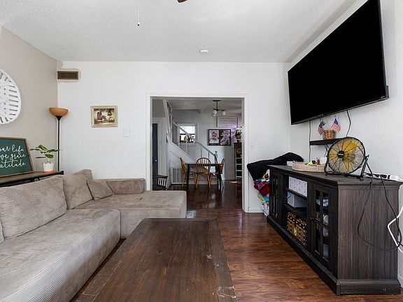5th image of 1409 S Maple Street