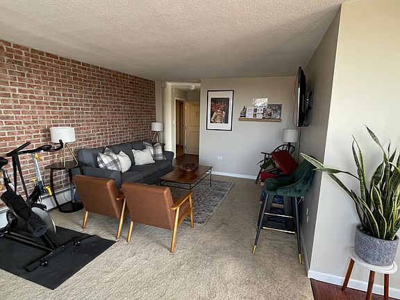 2nd image of 909 N Lafayette St APT 504