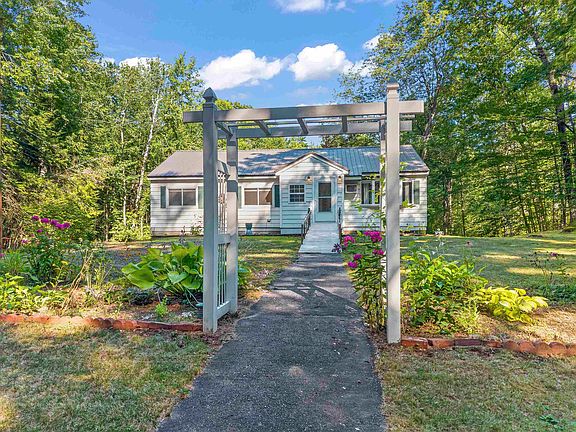 5th image of 217 Heath Road