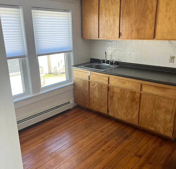 281 Main St #3 — Photo 9