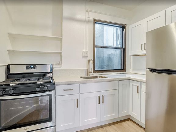 5th image of 1515 SW 11th Ave #C051