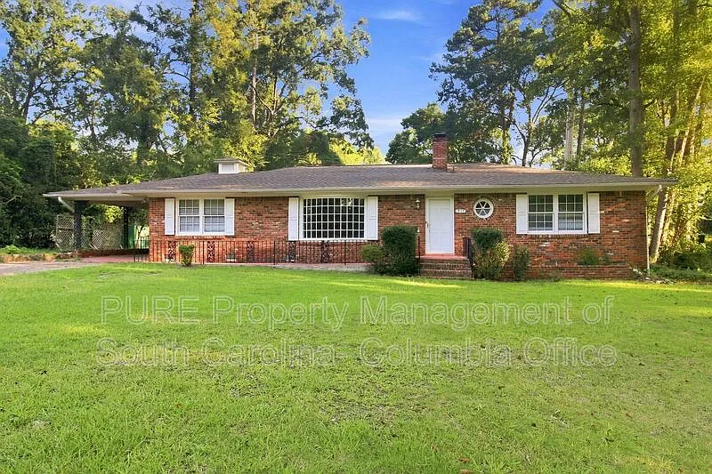 3 bed, 5.0 bath, 1770 sqft, $1,416 — Photo 1