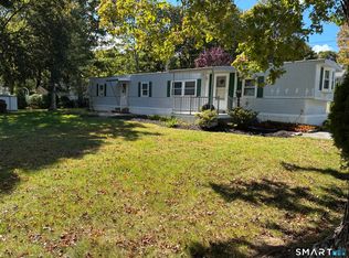 16 Country Club Trail, Killingworth, CT 06419