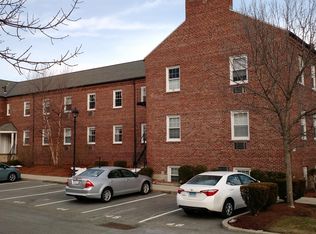 27 Commonwealth Ave APT 6, Chestnut Hill, MA 02467