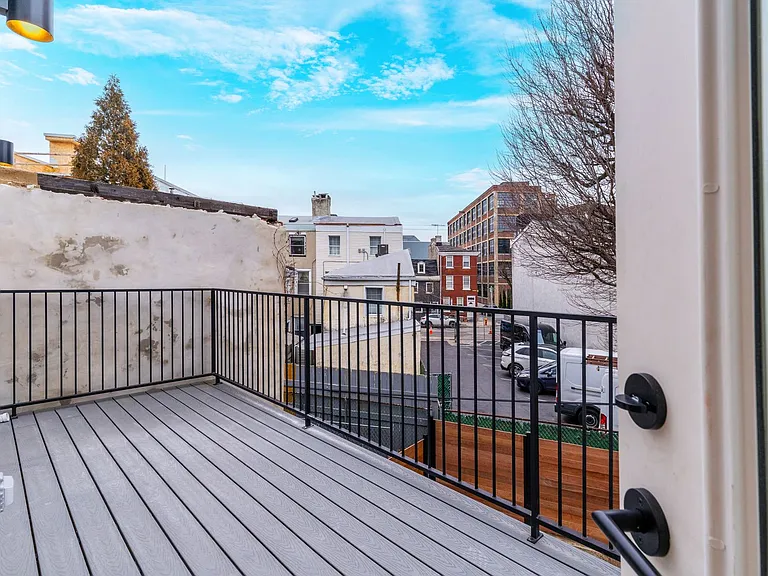 1601 Frankford Ave — Photo 35