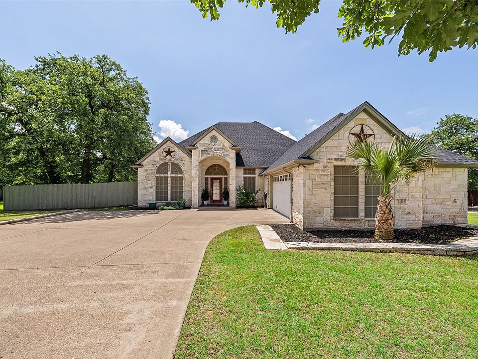 1st image of 6705 Forest Oaks Ct