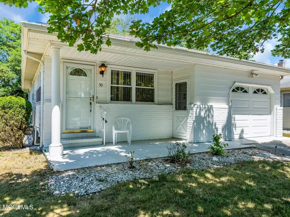 50 Biabou Drive, Toms River, NJ 08757