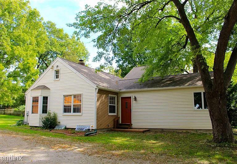 3110 Dexter Rd — Photo 1