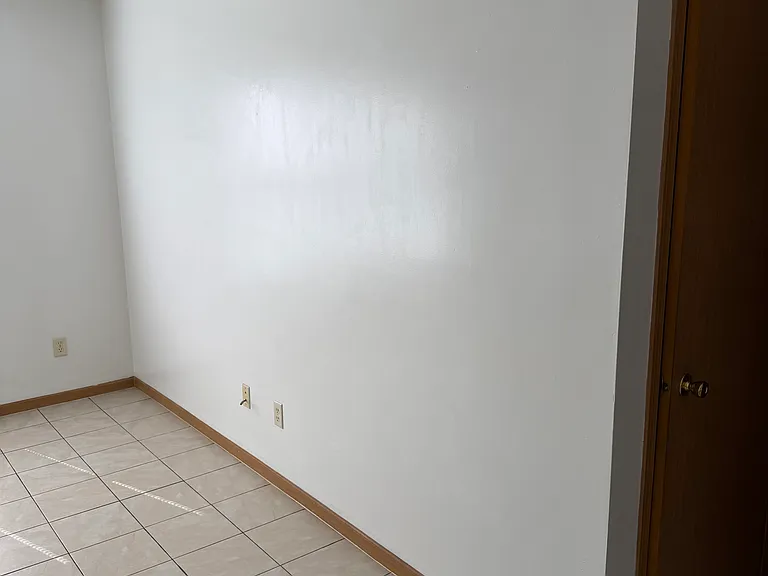 420 Johnston St #1 — Photo 8