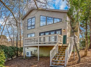 101 Maple Hill Ct, Winston Salem, NC 27106