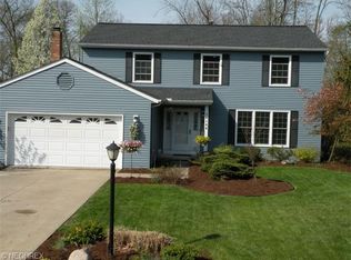 10156 Huntington Park Dr, Strongsville, OH