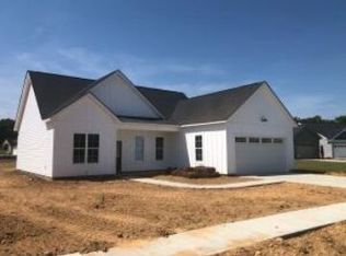 46 Orchard Cir, Edgefield, SC 29824