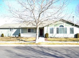 700 NE Stone Ridge Loop, Prineville, OR 97754