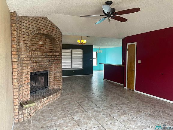2nd image of 2817 N Morris Dr