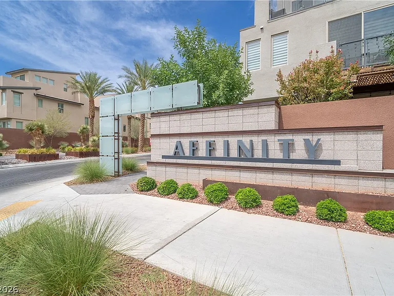11250 Cactus Tower Ave #101 — Photo 2