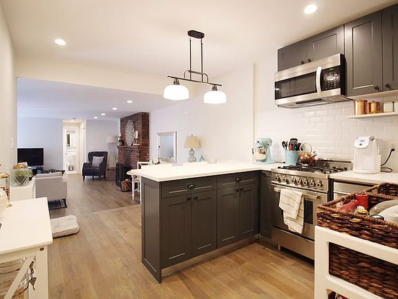 5th image of 51 Irving Pl #5F