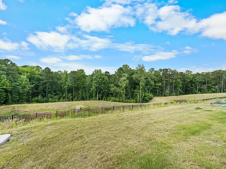 3021 Montlawn Pl — Photo 37