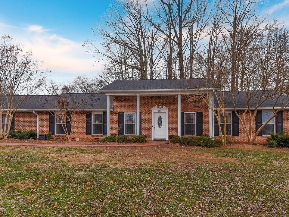1st image of 114 Tudor Cir