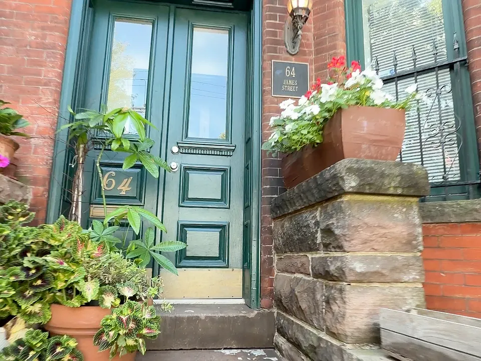 64 James St #0