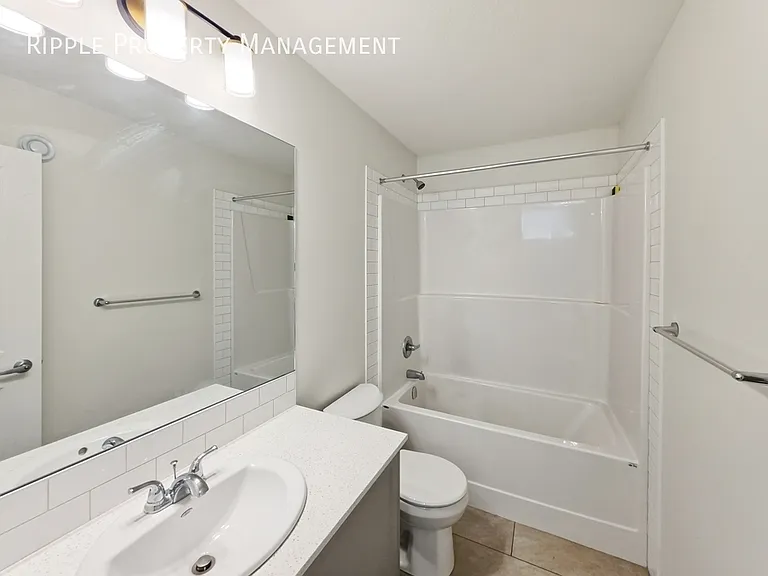 2205 Bayview Dr SW #NA — Photo 23