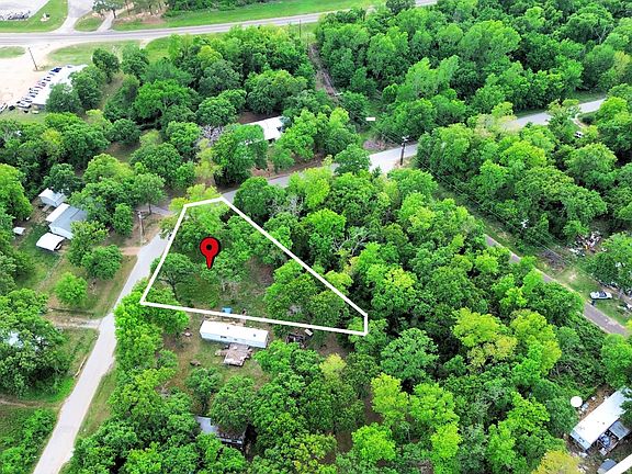 3rd image of 14592 Goliad Dr