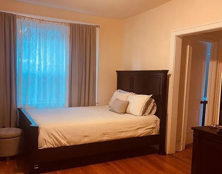 3806 W Irving Park Rd #4 — Photo 4