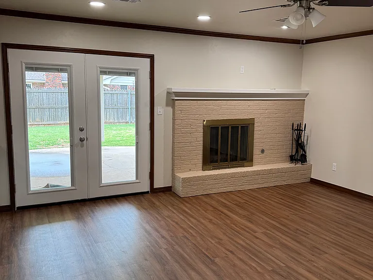 3609 NW 65th St — Photo 7