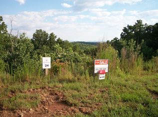 6825 Lookout Pt, Dawsonville, GA 30534