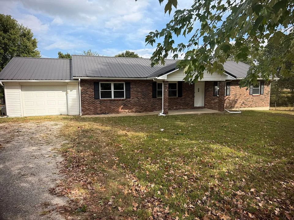 26184 Silver Ln